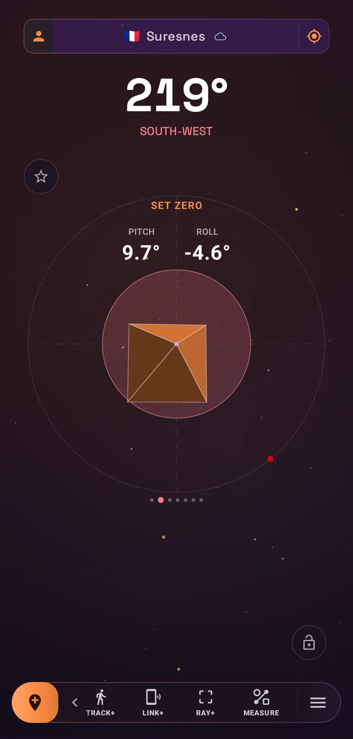 SIMT Plumb Bob compass view showing live pitch of 9.7 degrees and roll of -4.6 degrees with a Set Zero calibration control